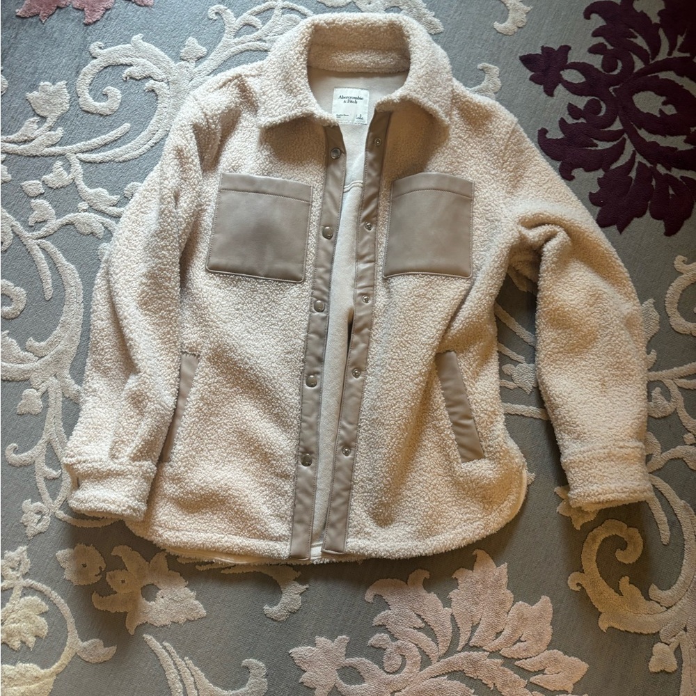 Abercrombie & Fitch Cream Teddy Jacket with Tan Accents